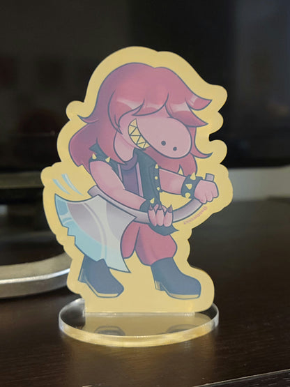 Susie Standee